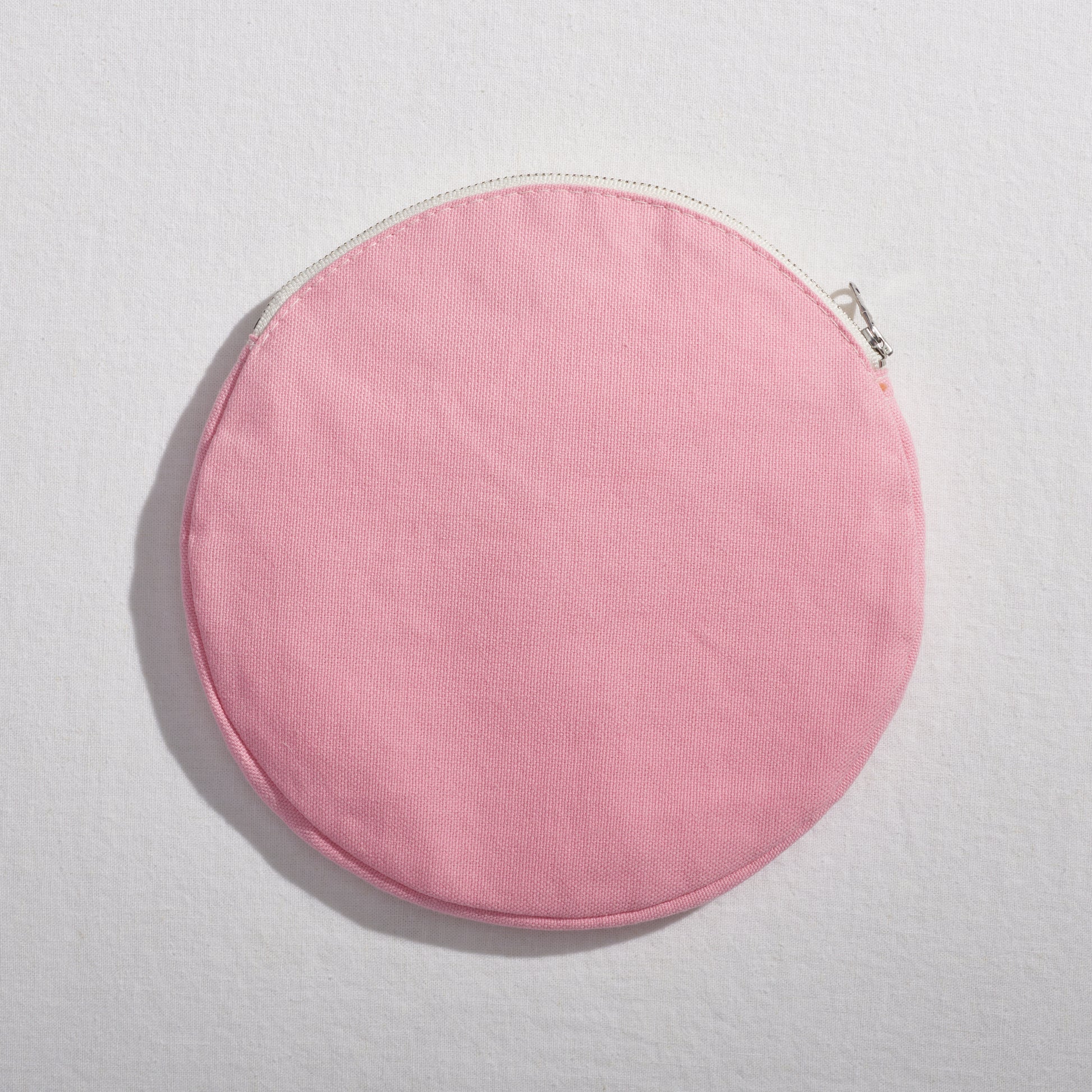 Re:Canvas "Threes" Pouch in Hesse front view of circle pouch