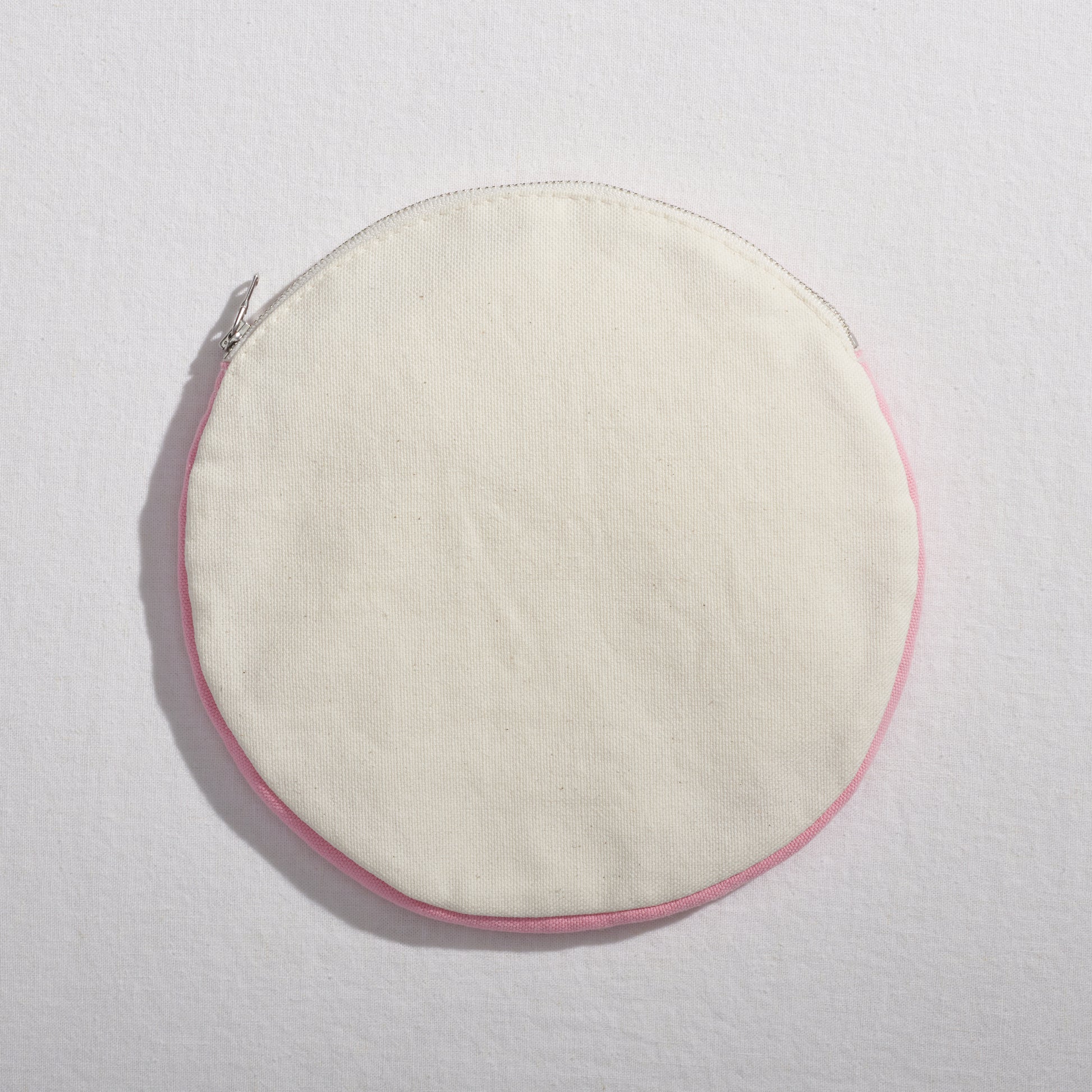 Re:Canvas "Threes" Pouch in Hesse back view of circle pouch