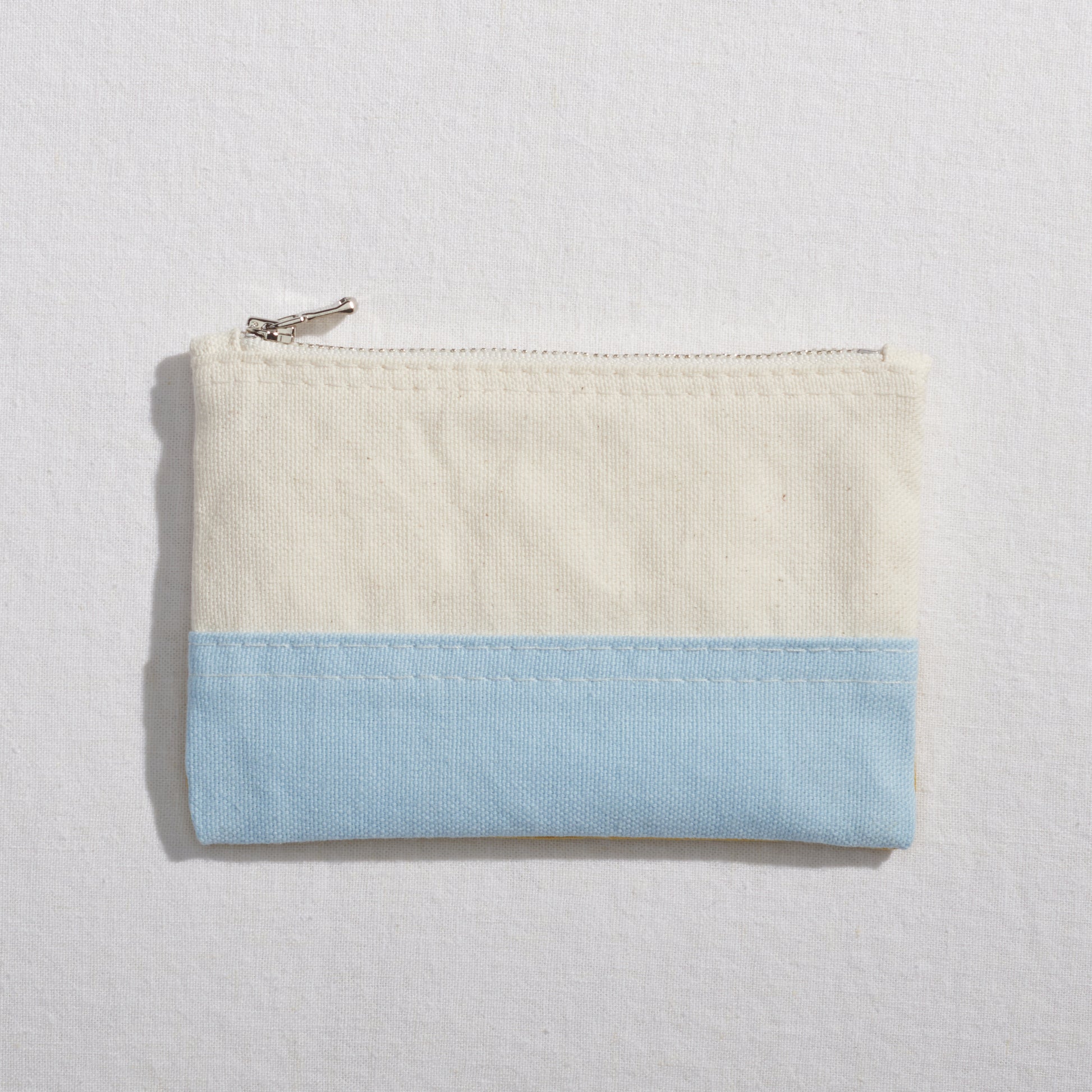 Re:Canvas "Threes" Pouch in Hesse front view of small pouch
